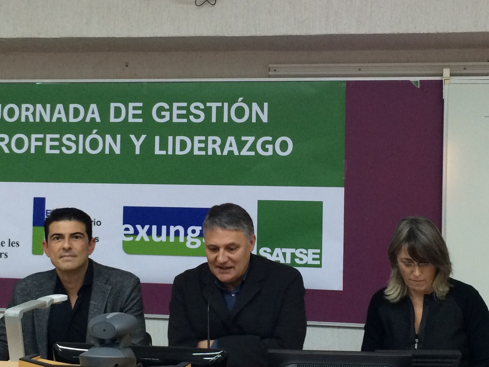 Experto Universitario en Gestión de Servicios de Salud 12